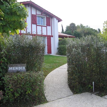 Les Villas D'Harri-Xuria Saint-Pierre-dʼIrube Exteriör bild