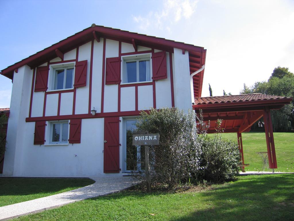 Les Villas D'Harri-Xuria Saint-Pierre-dʼIrube Exteriör bild