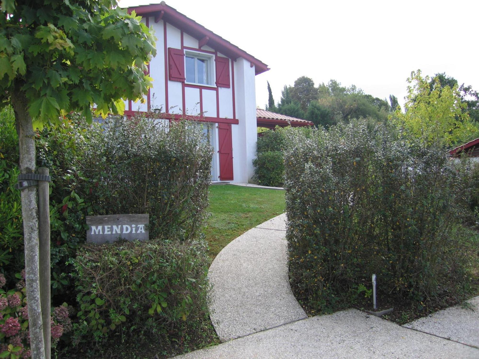Les Villas D'Harri-Xuria Saint-Pierre-dʼIrube Exteriör bild