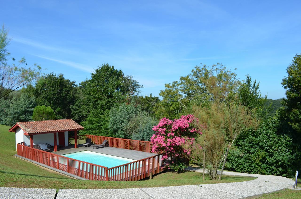 Les Villas D'Harri-Xuria Saint-Pierre-dʼIrube Exteriör bild