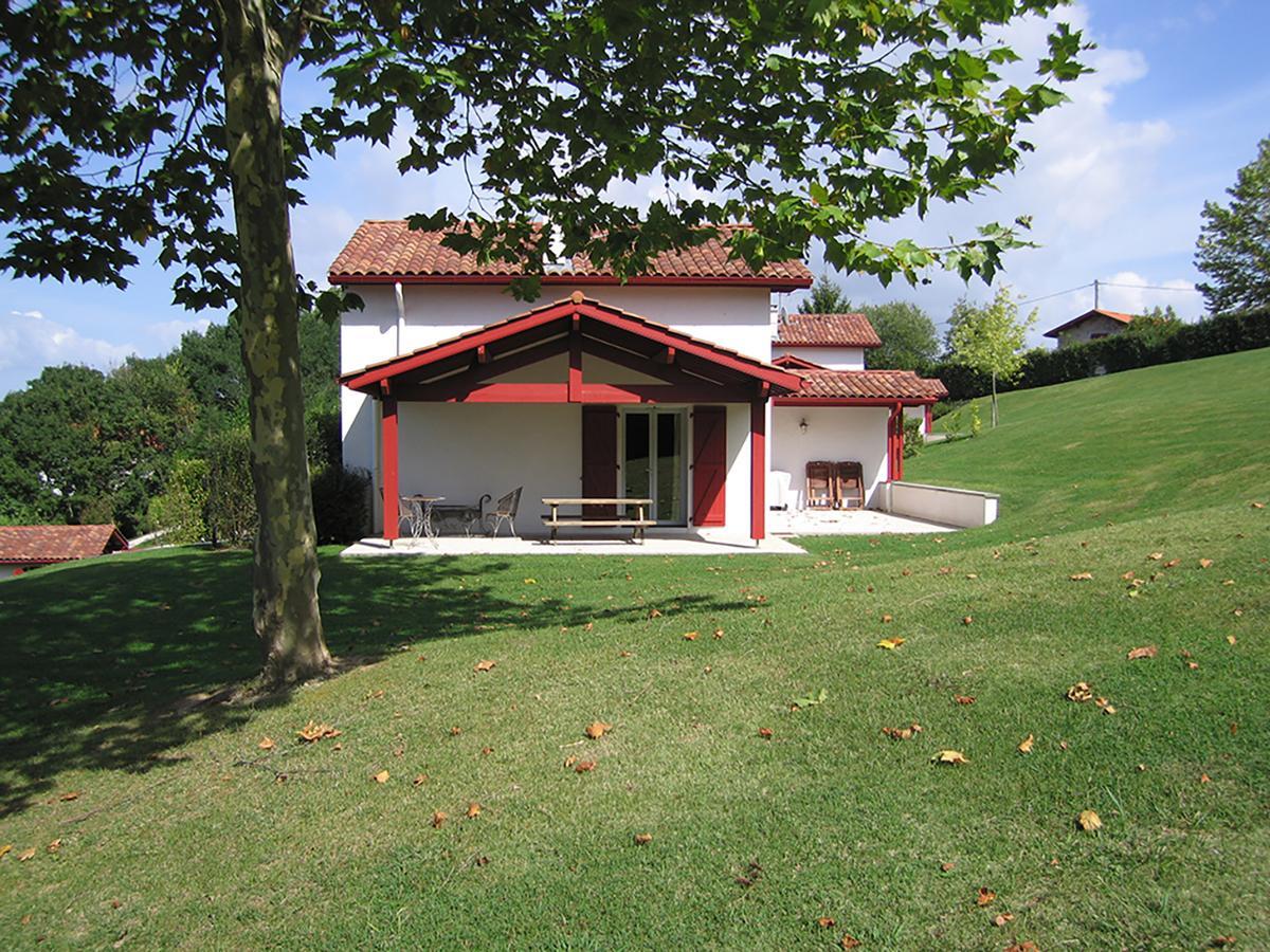 Les Villas D'Harri-Xuria Saint-Pierre-dʼIrube Exteriör bild